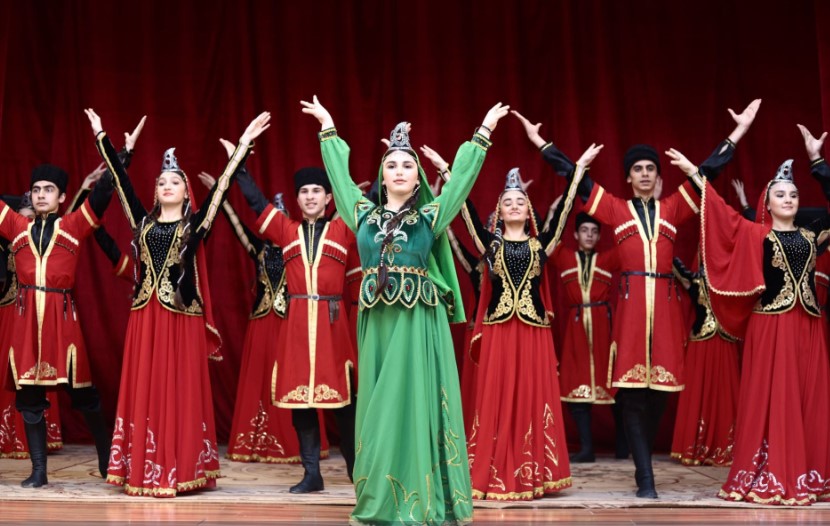 Bu gün Beynəlxalq Rəqs Günüdür