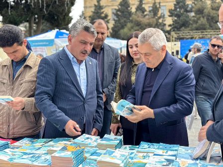 “Oxu Günü – 11 Kitab Festivalı”nın təntənəli açılış mərasimi keçirilib