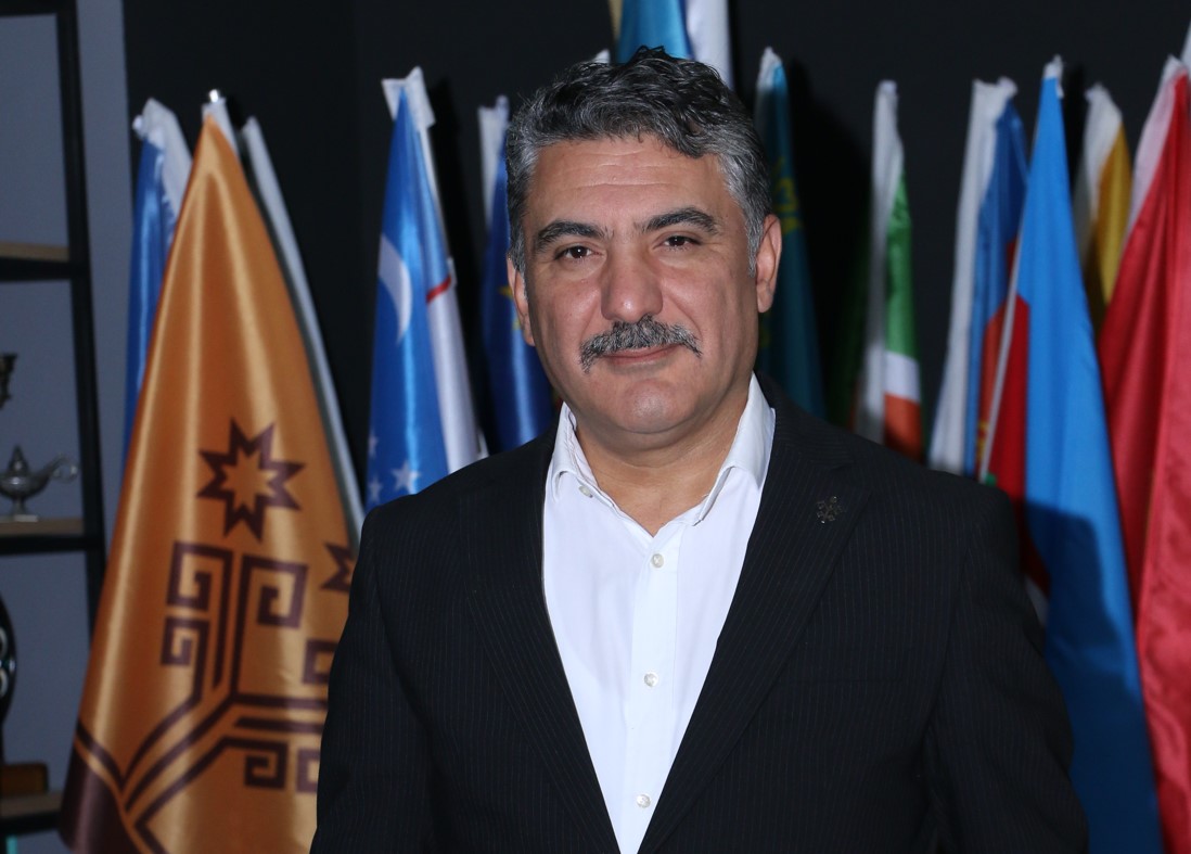 Şəmil Sadiqdən Müəllimlər Günü təbriki – Mətn