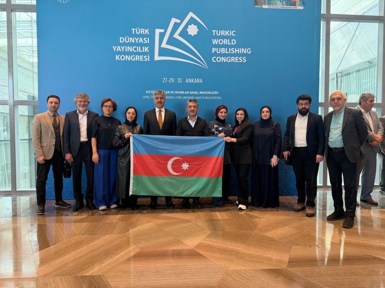Türk dünyasının naşirləri Ankarada bir araya gəlib
